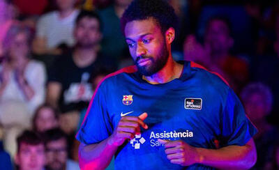 Instagram (@fcbbasket)