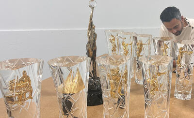 Twitter (@kirkgoldsberry)