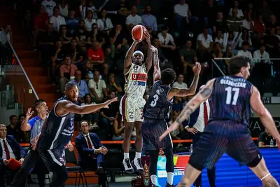 X - @REYER1872