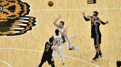 Brandon Dill / AP Photo