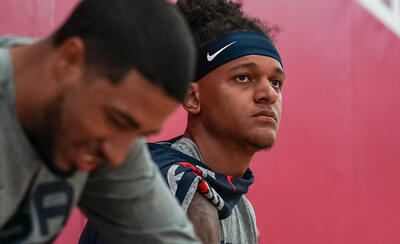 Twitter (@usabasketball)