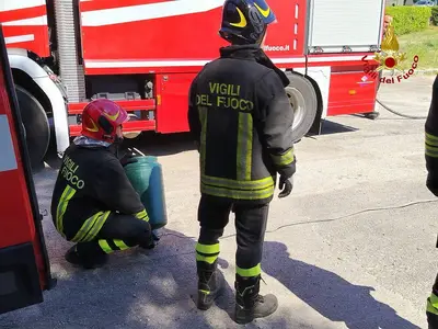 vigili del fuoco bombola gpl