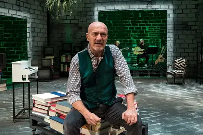 claudio bisio