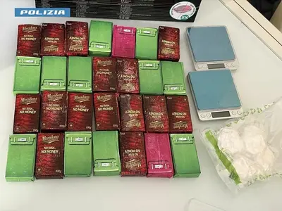materiale sequestrato