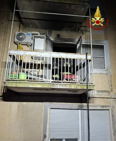 incendio abitazione brindisi