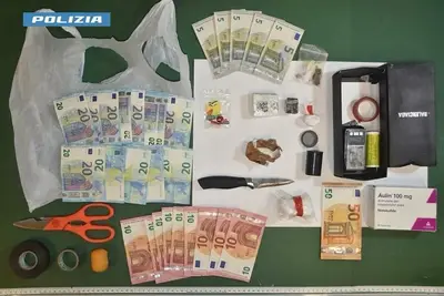 materiale sequestrato