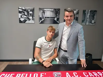 Sorzi assieme al ds Bernardi ai tempi del Carpi - foto AC Carpi