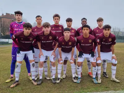 I ragazzi protagonisti nel campionato 2023/24 concluso con la conquista della salvezza, raggiunta con ampio anticipo