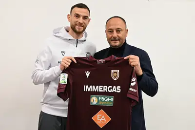 Vicari assieme al presidente Salerno