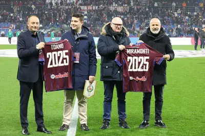 Da sinistra: il presidente Salerno con il sindaco Perugi, il titolare dell'Hotel Miramonti Toni con il vicepresidente Fico