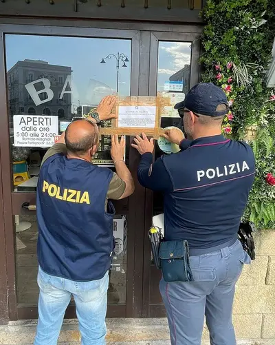 questura sigilli bar