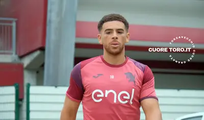Ché Adams