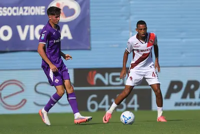 Rafik Belghali in azione in Fiorentina Torino