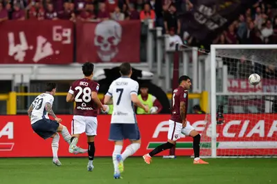 Torino Inter, il gol di Zalewski