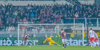 Torino-Monza: il rigore di Sanabria