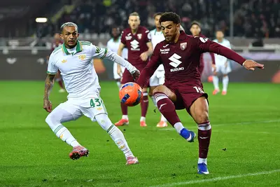 Che Adams, futuro incerto al Torino