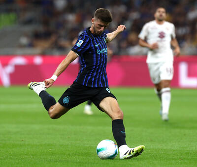 Petar Sucic of Internazionale takes a shot during the Serie A match between FC Internazionale and Torino FC at Giuseppe Meazza Stadium on August 25, 2025 in Milan, Italy.