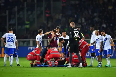 L'infortunio di Perr Schuurs in Torino Inter