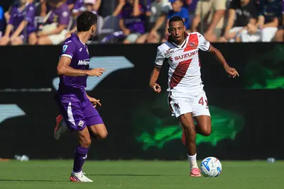 Rafik Belghali in azione in Fiorentina Torino
