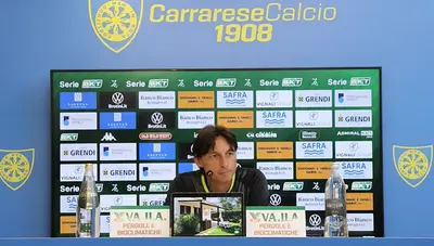 Gabriele Cioffi in conferenza stampa alla vigilia di Torino Carrarese