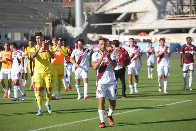 Esultanza dei giocatori del Torino dopo la vittoria contro la Fiorentina