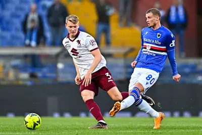 Perr Schuurs, difensore del Torino Fc