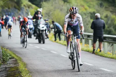 Paula Blasi (UAE Team ADQ) © Cxcling