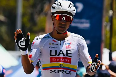Jhonatan Narvaez vince a Willunga Hill ©Santos Tour Down Under