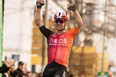 Michał Kwiatkowski vince la quarta edizione della Clasica Jaén © Clasica Jaén via X