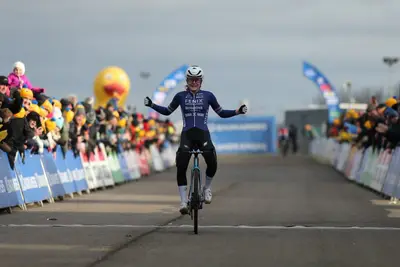 Prima vittoria stagionale per Puck Pieterse ©Fenix-Deceuninck Cycling Team (Photopress.be)