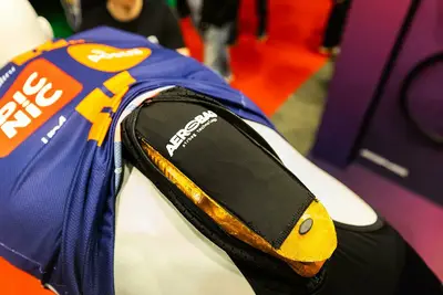 Aerobag. Airbag leggero e aero