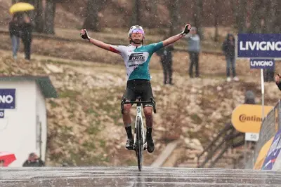 Edison Alejandro Callejas Santos vince la terza tappa del Giro d'Abruzzo 2025 ©Giro d'Abruzzo