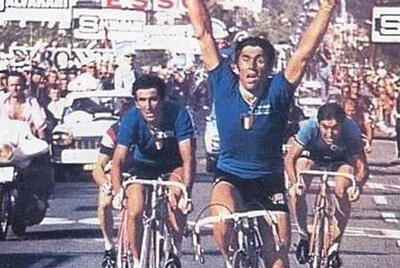 Marino Basso precede Franco Bitossi, Raymond Poulidor (nascosto) ed Eddy Merckx a Gap 1972