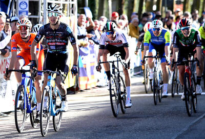 Lo sprint vincente di Davide Persico alla Milano-Busseto © Rodella