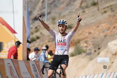 Adam Yates vince sulla Green Mountain e si aggiudica la classifica generale ©Tour of Oman