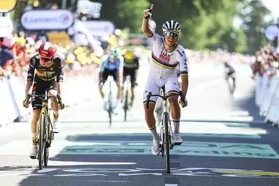 Tadej Pogačar vince la settima tappa del Tour de France © Getty