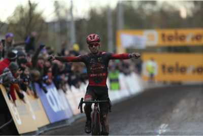 Dopo Overijse e Ruddervoorde, Eli Iserbyt vince anche a Niel ©Pauwels Sauzen-Bingoal
