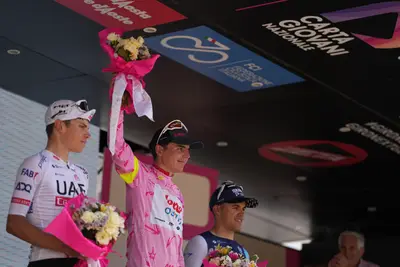 Il podio della scorsa edizione con Widar, Torres e Marti © Giro Next Gen