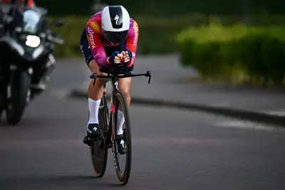 Lorena Wiebes vince il prologo di Hulst ©Baloise Ladies Tour-Nick Boone