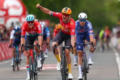 Vittoria di Alexander Kristoff alla Elfstedenrace ©Uno-X Mobility-Sprintcycling