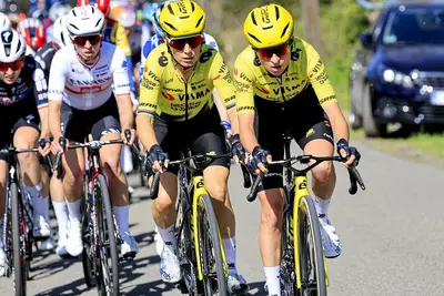Marion Bunel, Pauline Ferrand-Prévot, Kasia Niewiadoma e Juliette Berthet ©Team Visma Lease a Bike (Foto Cor Vos)
