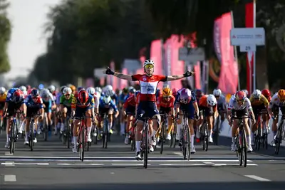 Al UAE Tour c'è il ritorno in gara di Lorena Wiebes © UAE Tour Women