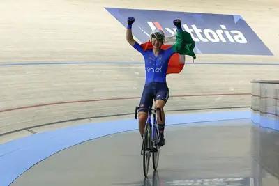 Martina Fidanza oro nello Scratch agli Europei 2025 ©Federciclismo