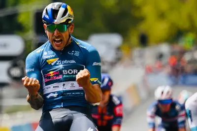 Terza vittoria di tappa per Sam Welsford ©Santos Tour Down Under