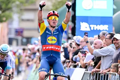 Mads Pedersen vince la seconda tappa ©Skoda Tour de Luxembourg