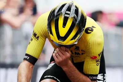Simon Yates © Team Visma | Lease a Bike