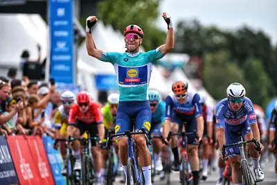 Jonathan Milan vince la terza tappa del Renewi Tour 2024 © Lidl - Trek via X