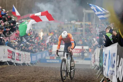 Mathieu van der Poel durante il Mondiale di Tabor © UCI Cyclocross