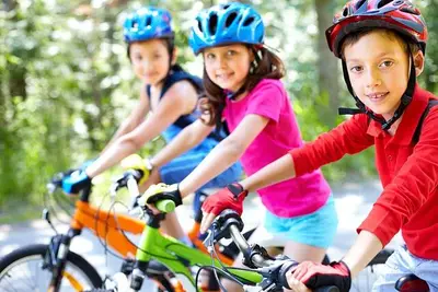Cicloturismo con i bambini © pixabay
