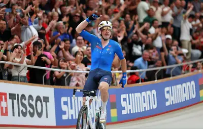 Elia Viviani vince l'Eliminazione ai Mondiali su pista 2025 ©Vita sportiva via X